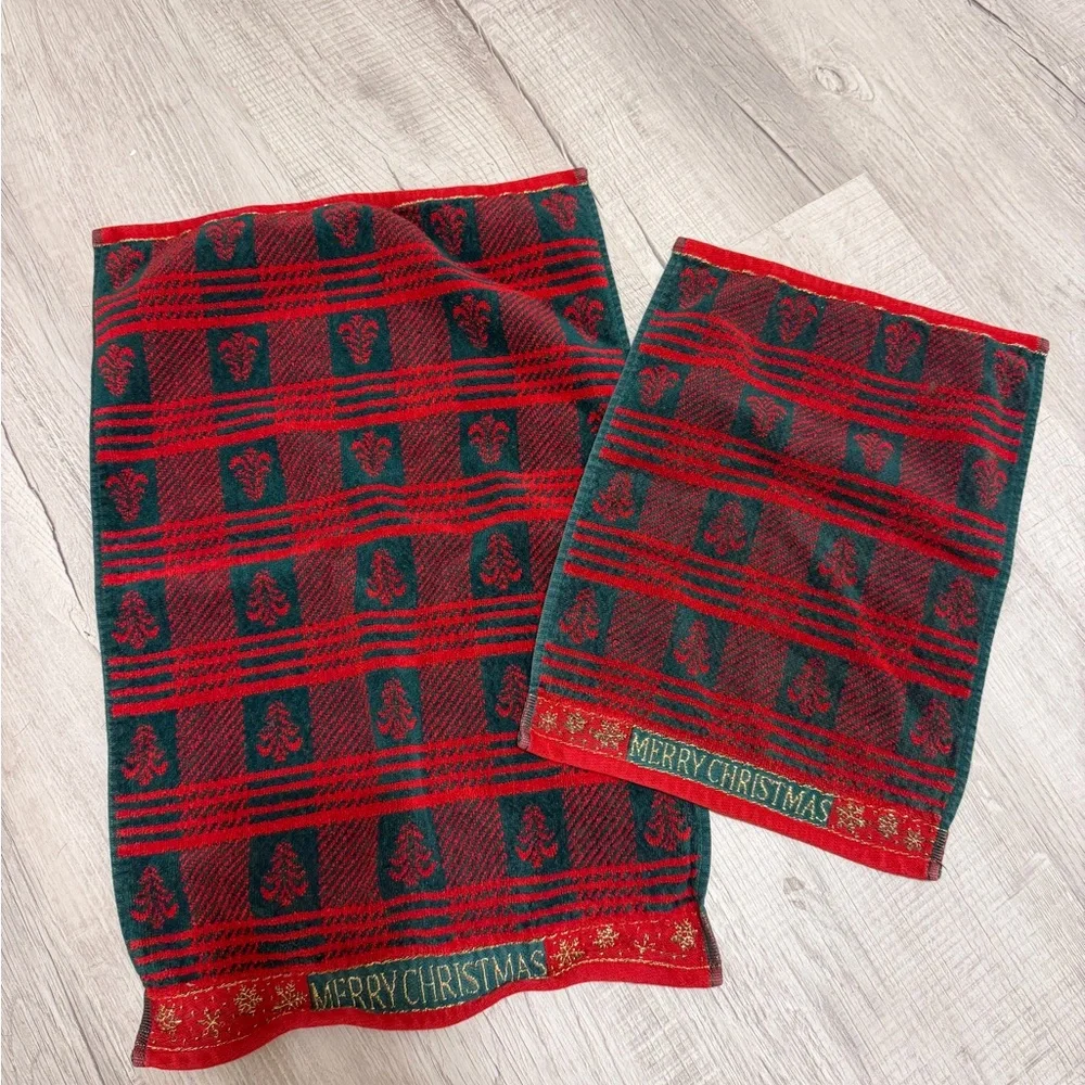 Vintage Merry Christmas Bath Towel Set Embroidered Retro JC Penny Red Green Gold
